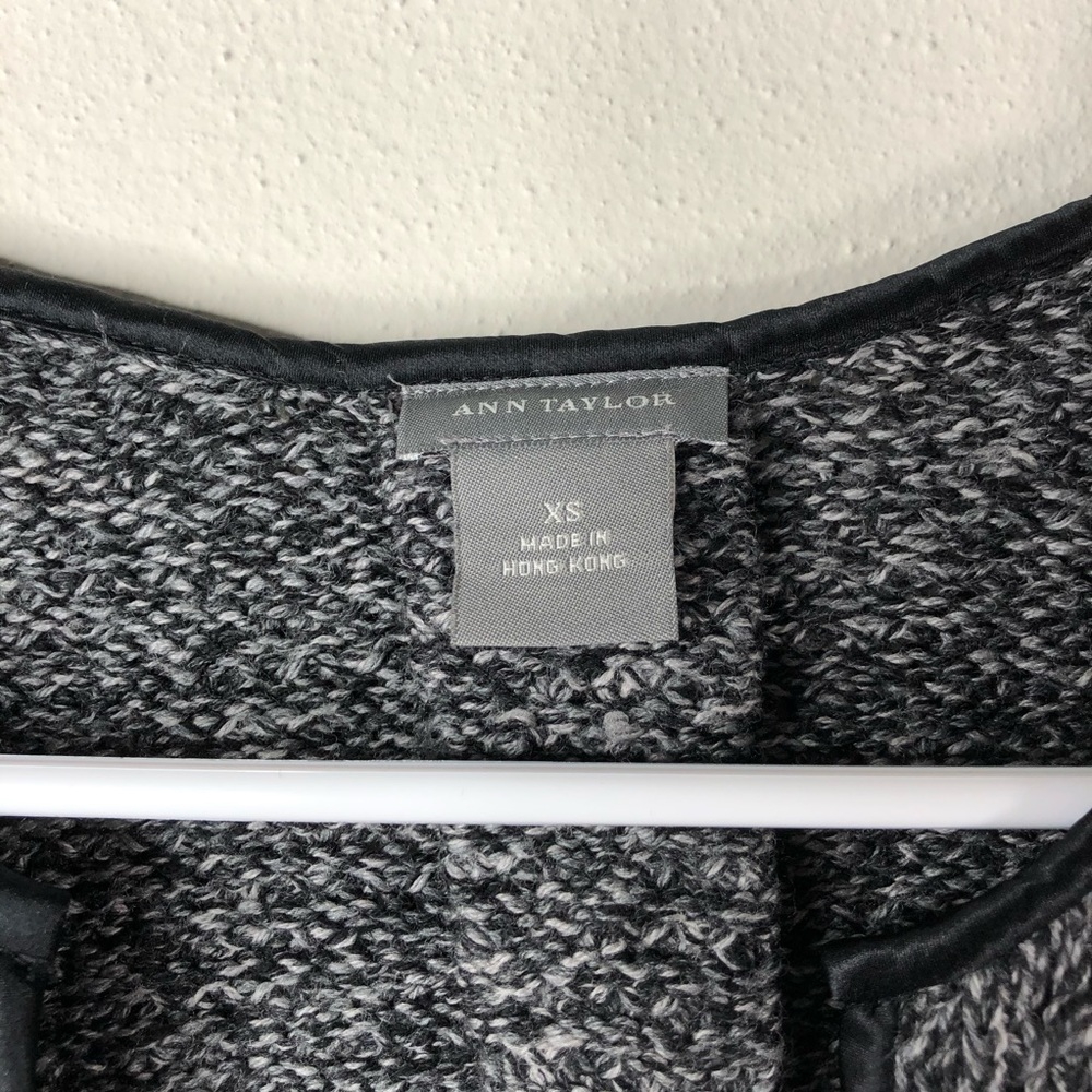 Ann Taylor Cropped Sweater with Piping - Picture 3 of 6